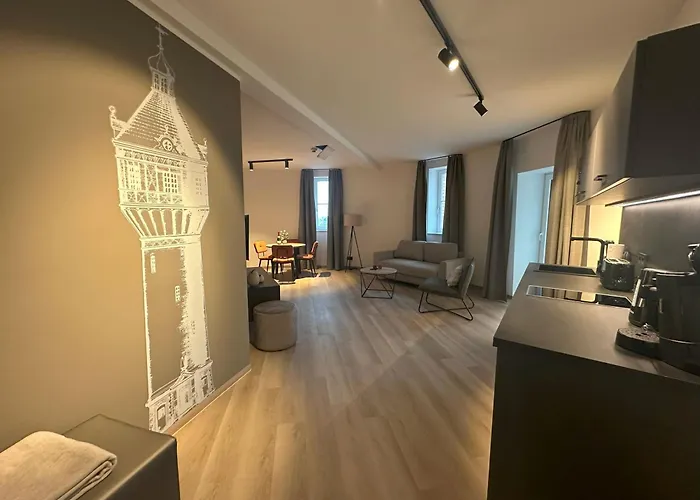 Exklusives Wohnen Im Historischen Wasserturm Dem Highlight Von We209 ديلتزش